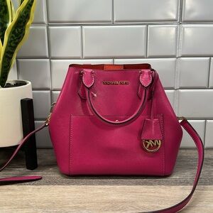 Michael Kors Women's Pink Shoulder Crossbody Handbag Purse